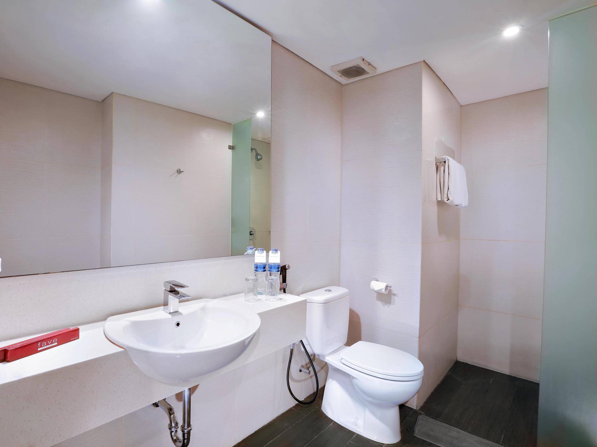 ג'קרטה Favehotel Tanah Abang - Cideng מראה חיצוני תמונה
